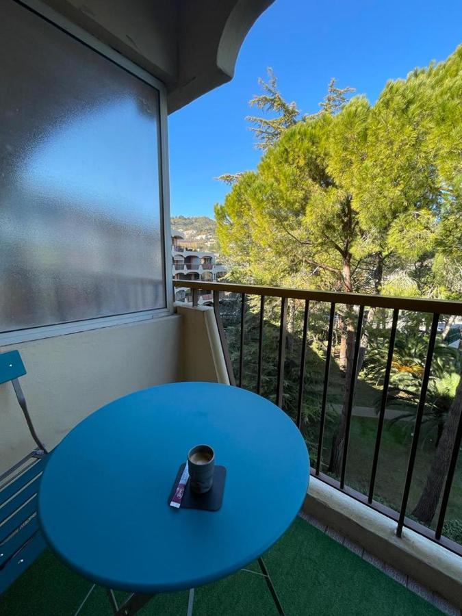 Résidence 3 rivières Studio haut de gamme au calme dans un parc de 8 hectares avec piscines Mandelieu Extérieur photo